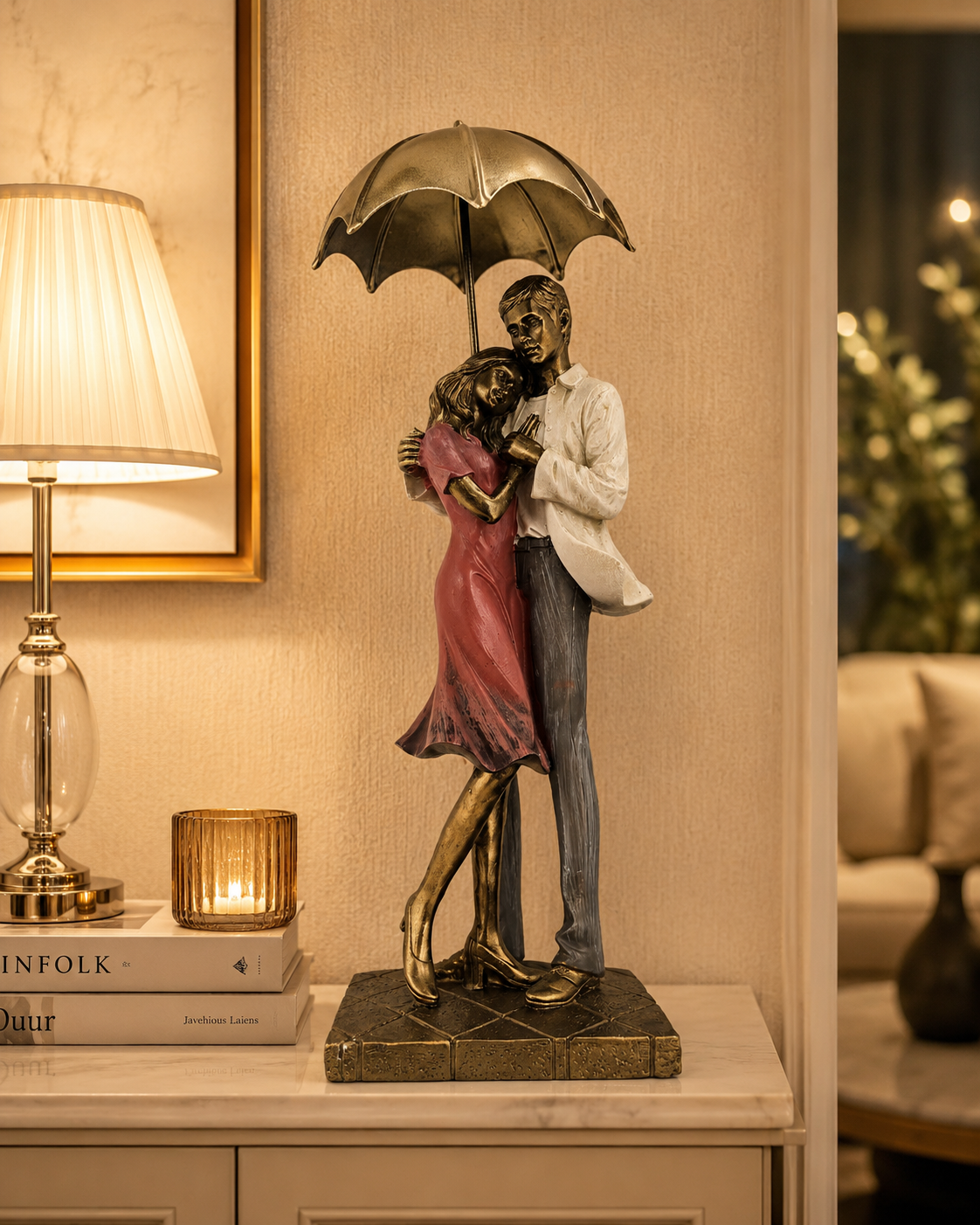 Couple Hug with Umbrella | Figurine | Romantic Decor | Pink White