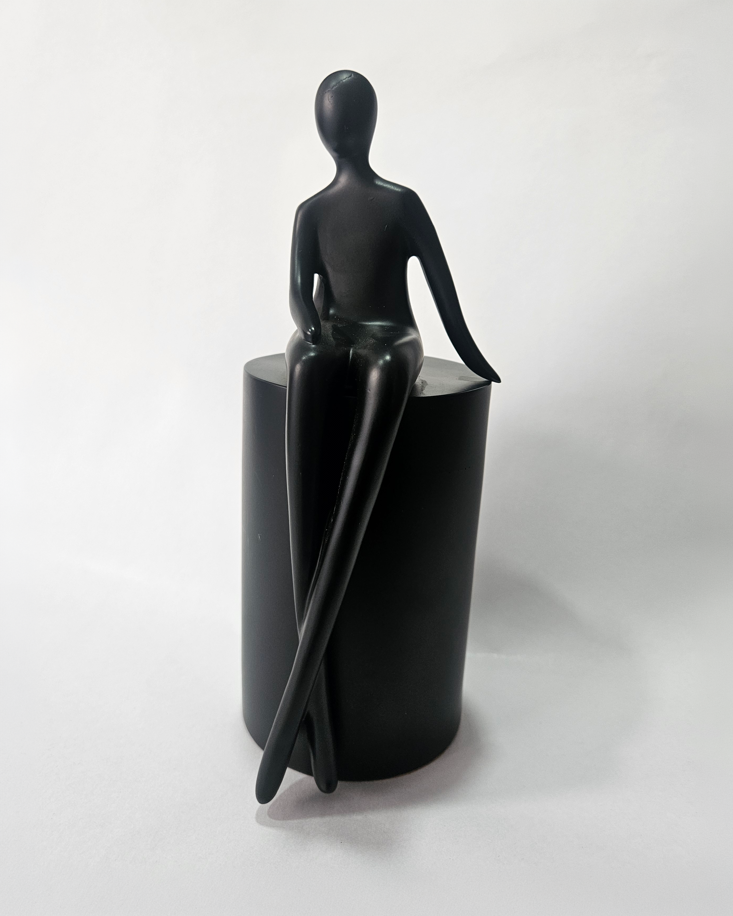 Man Sitting | Figurine | Modern Decor | Black