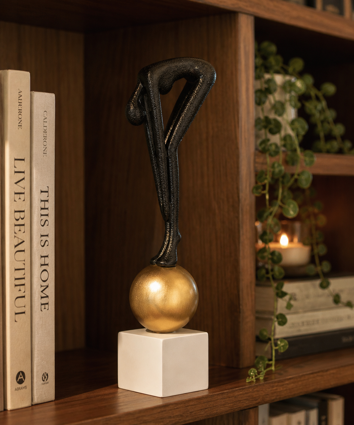 Bending Man | Figurine | Abstract Decor | Black