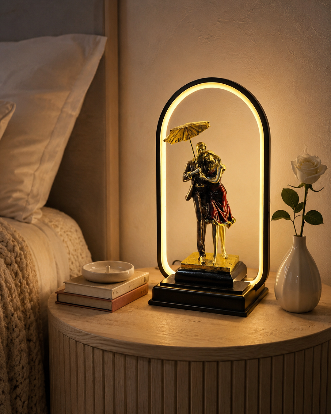Couple Hug with Light Umbrella | Figurine | Romantic Decor | LED
